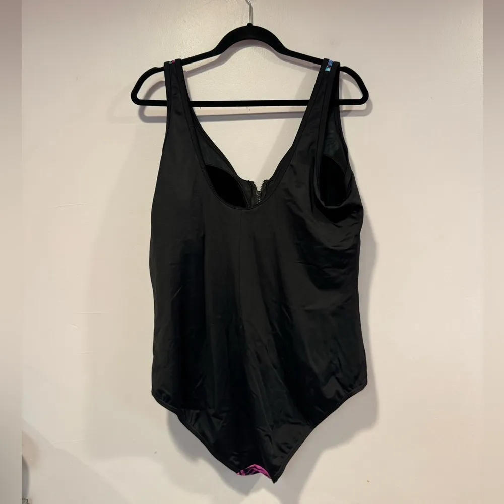 Swimsuits for All tropical zipper front one piece swimsuit Black Size 24 - Image 4