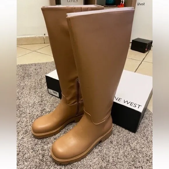 verve city lug sole boots NWT - Image 5