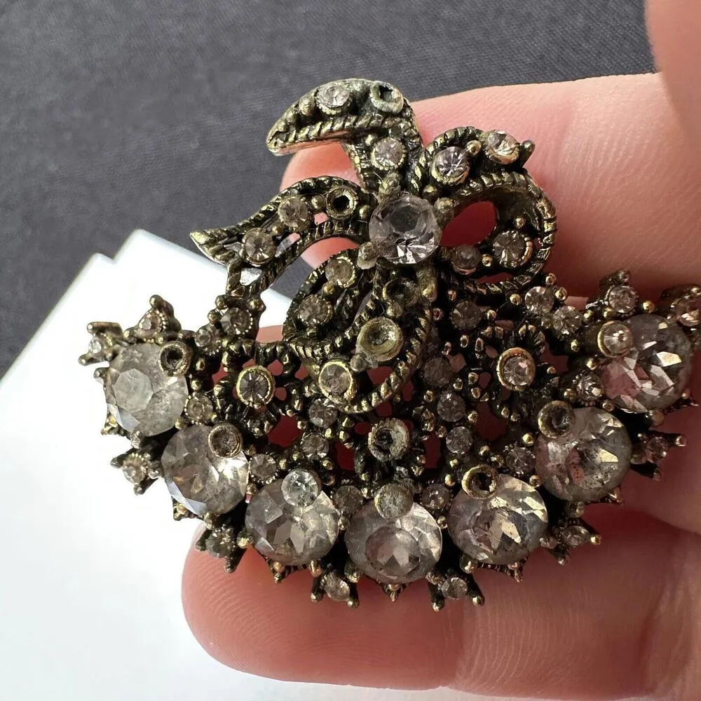 Hollycraft Corp 1950 Signed Fan Shape Rhinestone Brooch Pin - Image 8