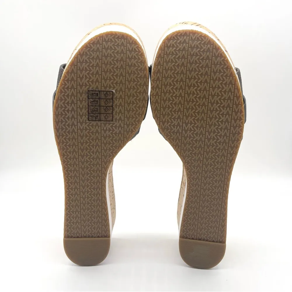 Michael Kors Brand New Women’s Warren Platform Open Toe Casual Slide Logo Sandal - Image 10