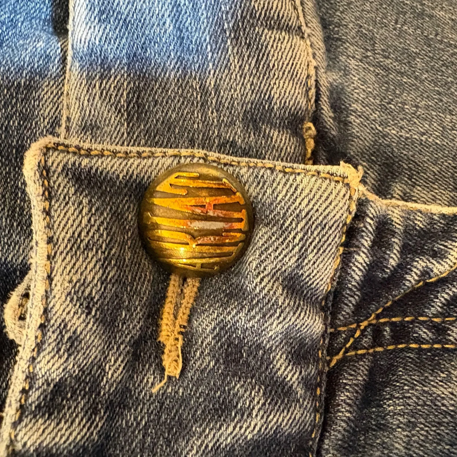 Ariat Blue Denim Breeches Riding Pants Knee Patch Size 32R - Image 4