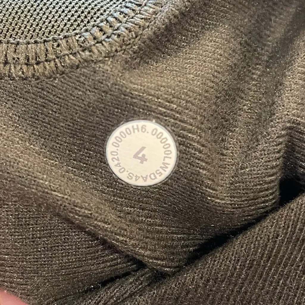 Lululemon Ready to Rulu Jogger 29” in Heritage Camo Dark Olive - Size 4 - Image 10