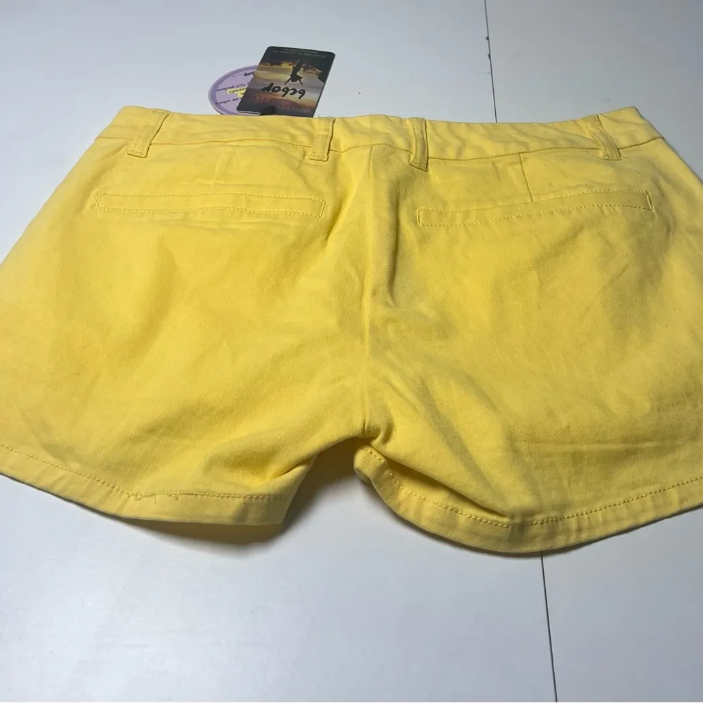 🩳 NWT BeBop brand Junior’s summer shorts - Image 2