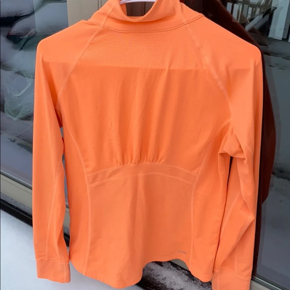 Adidas adorable ruched long sleeve half zip top, Medium - Image 5