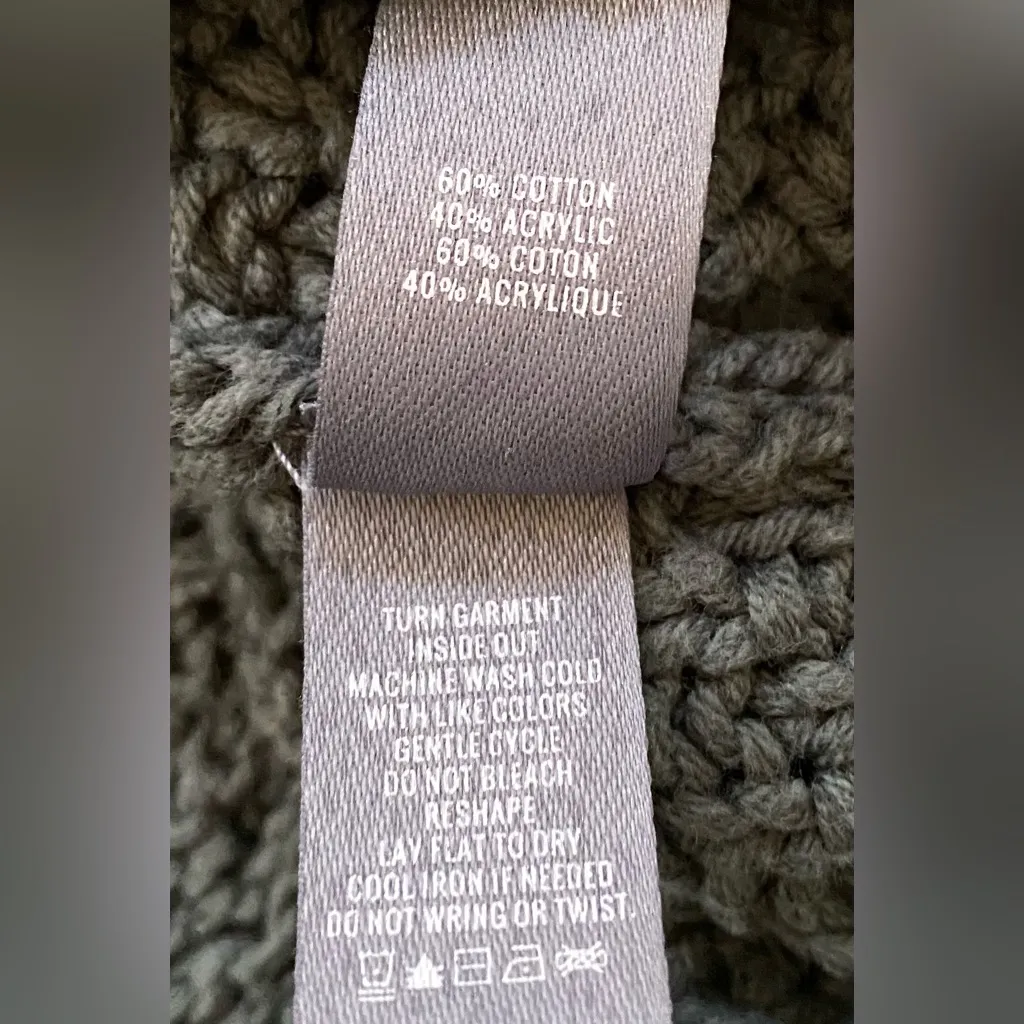 Aerie Women’s Sz‎ M Sage Green Cotton Blend Crew Neck Cable Knit Sweater - Image 6