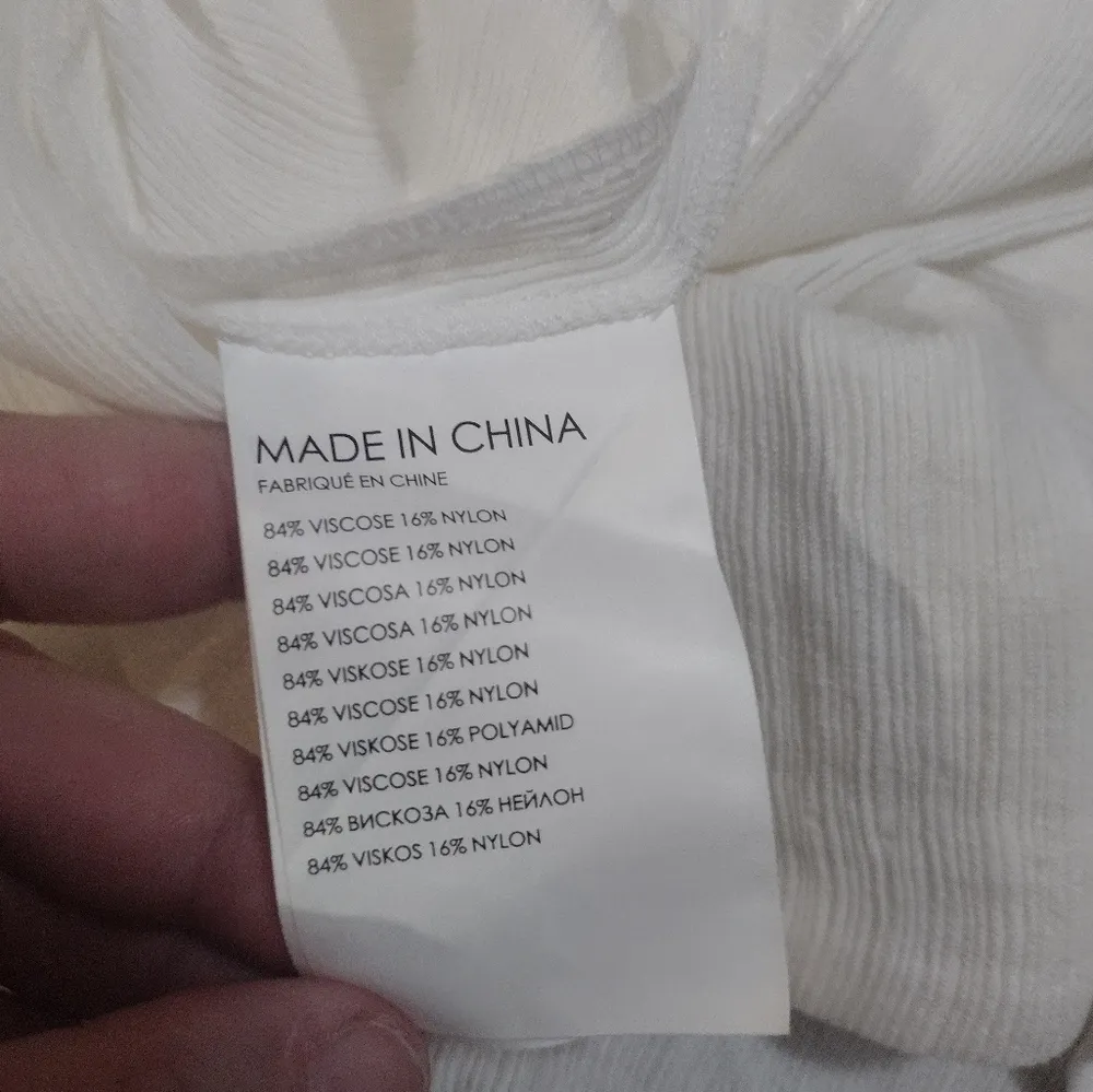 Club Monaco textured scoop neck top - Image 5