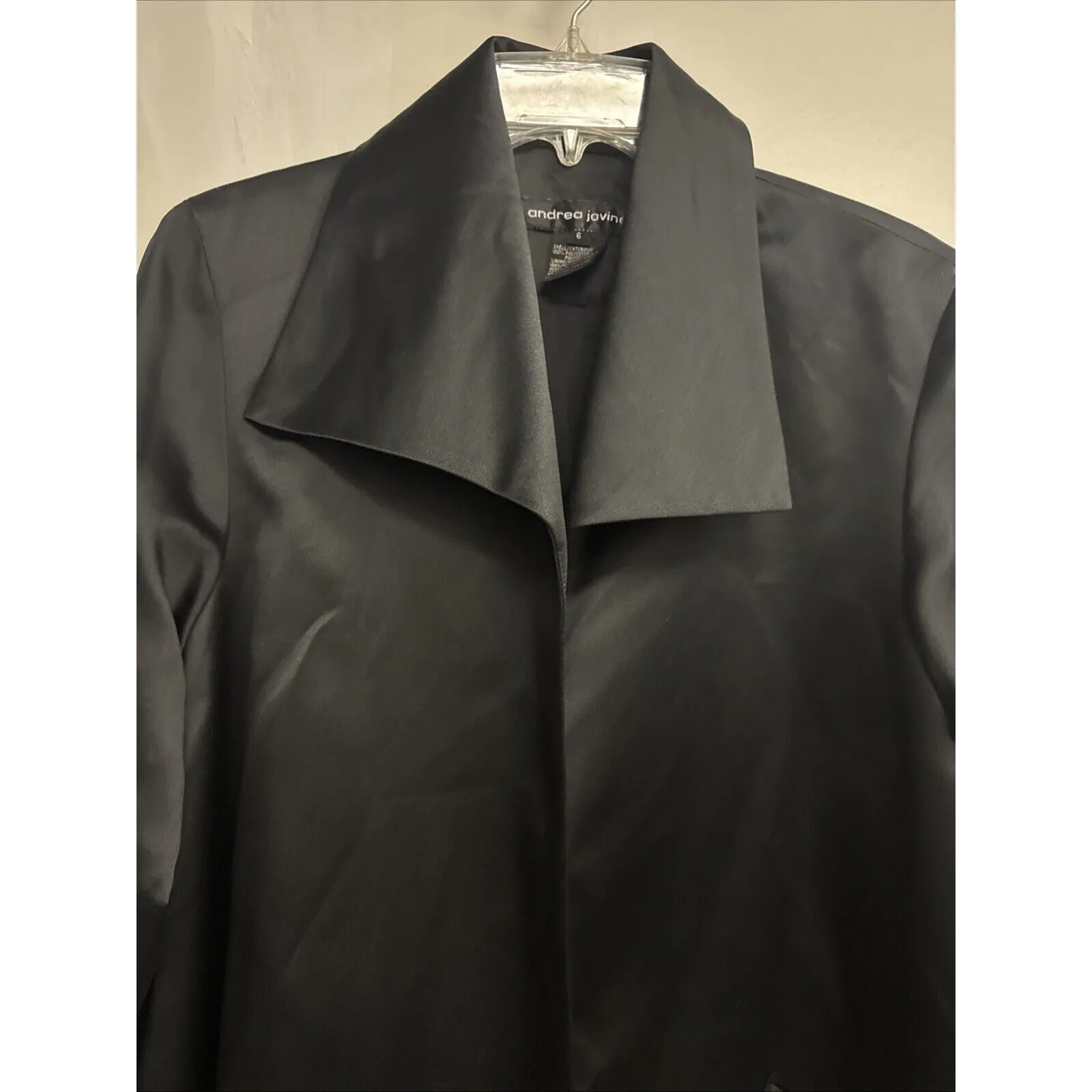 Vtg Andrea‎ Jovine Satin women's Size 6 Oversized Coat Jacket cardigan Black - Image 2