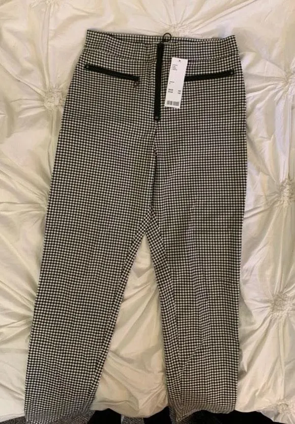 UO Susie High-Rise Front-Zip Pant - Image 3