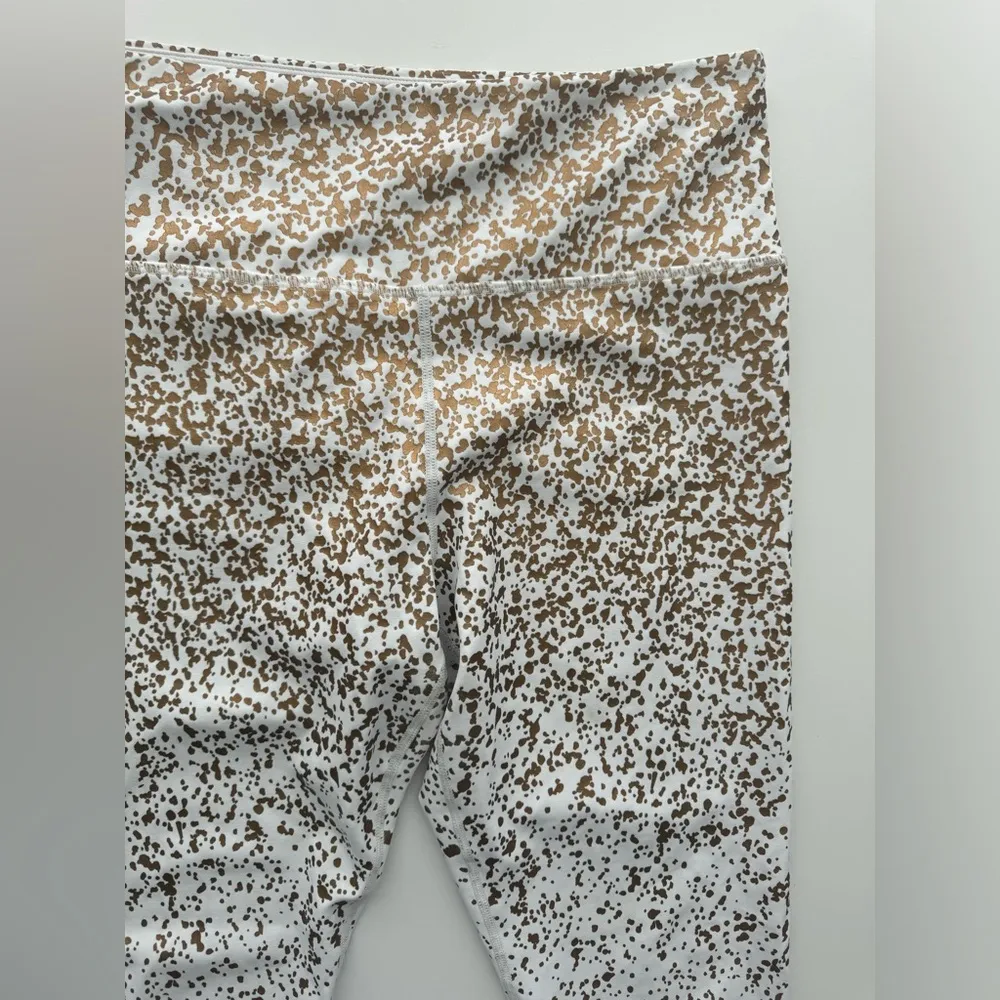 ZYIA‎ White Stay Gold Hi Rise Leggings Sz 8-10 - Image 5