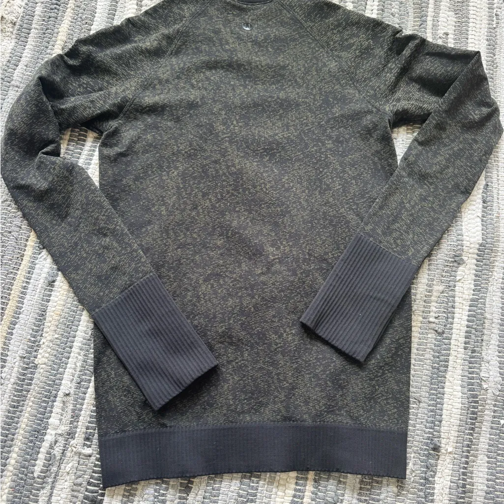 Lululemon Rest Less Pullover Size 4 - Image 7