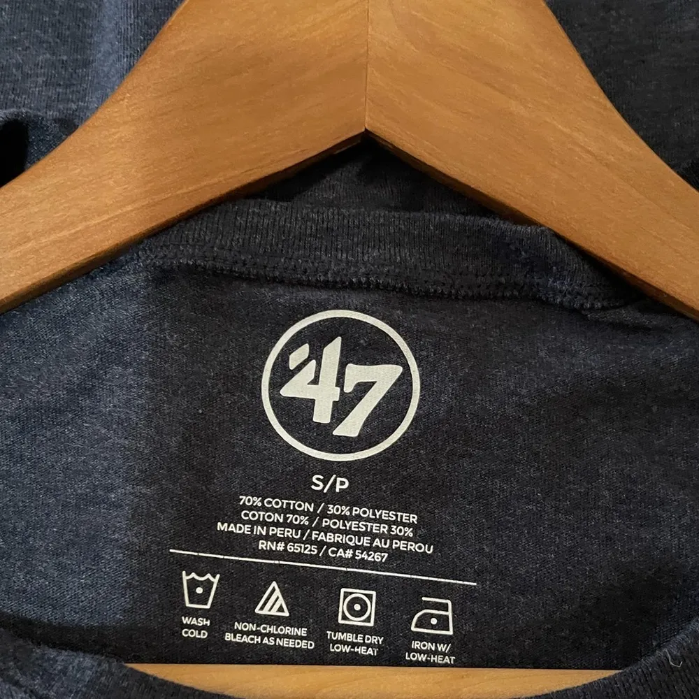 Women’s Miami Dolphins scoop neck short sleeve t-shirt, Small - Image 4