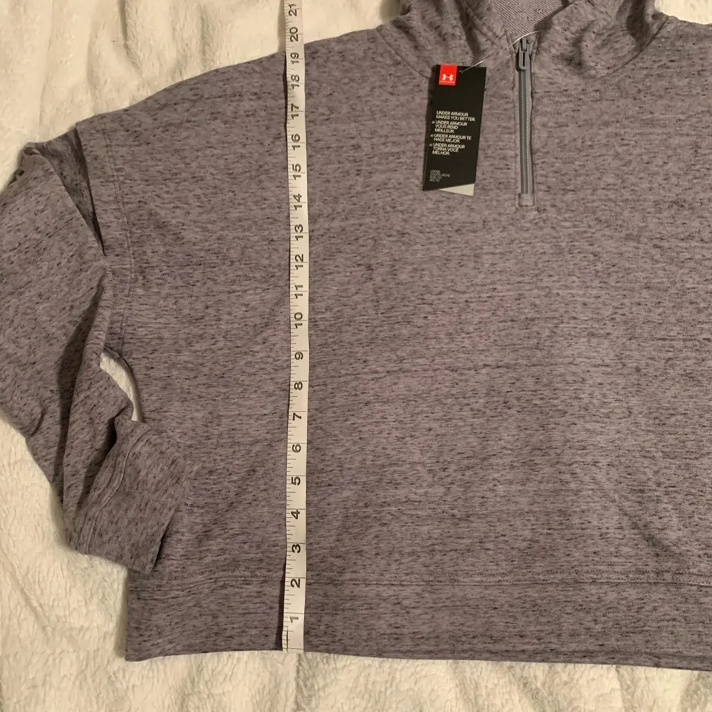 Under Armour 1/4 zip Cropped Hoodie - Image 14