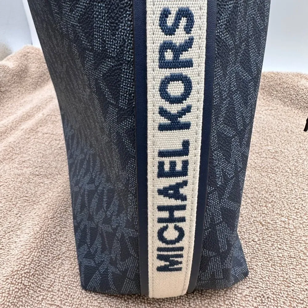 Michael Kors Jet Set Large Tote Bag Navy Blue MK Logo Shoulder Purse NWT - Image 10