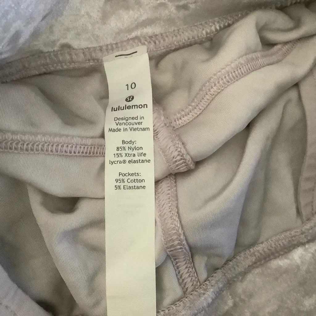 Lululemon ready to crush velvet jogger pants chrome silver high waist size 10 - Image 10