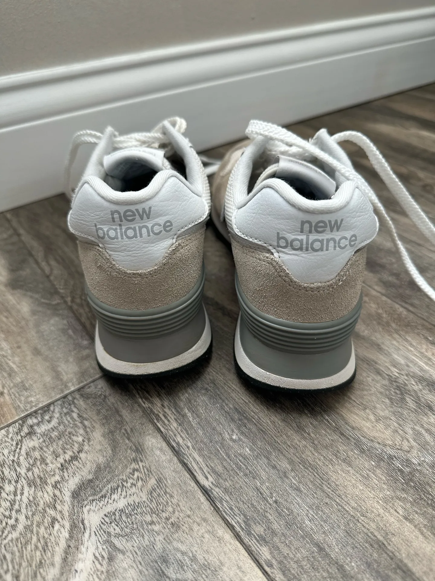 Classics 574 - Image 6