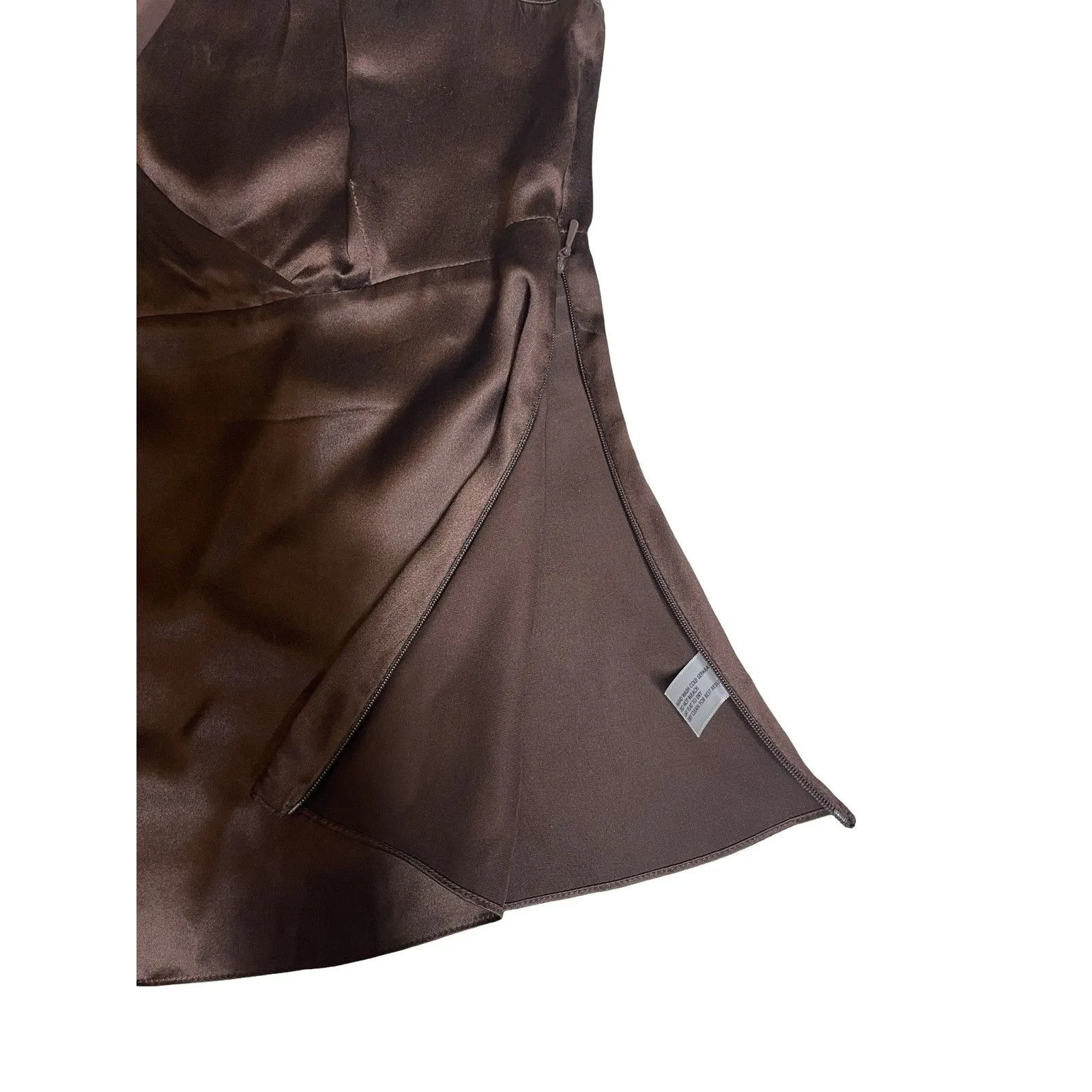 WHITE AND WARREN Medium Silk Top Brown Blouse Tank Babydoll Quiet Luxury V Neck - Image 6