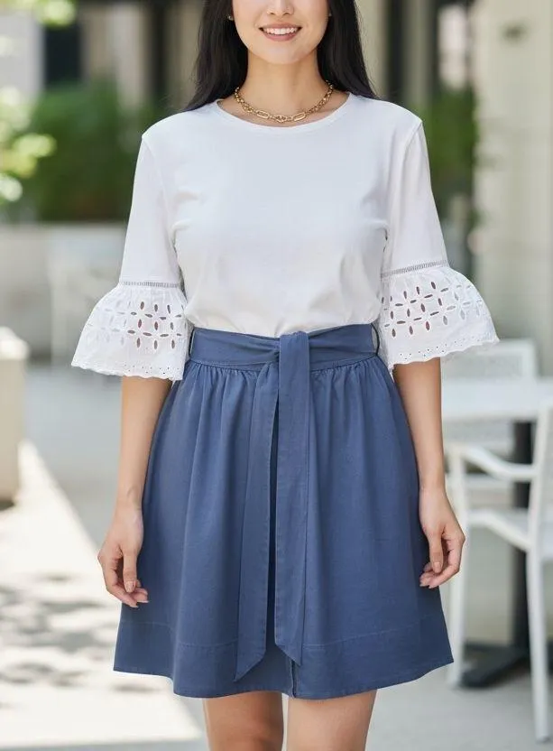 Ann Taylor White Blouse with eyelet detail on the bell sleeves (966) - Image 10