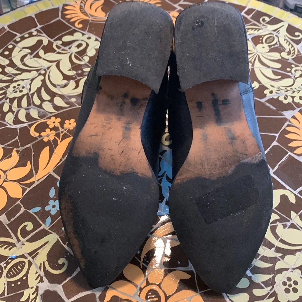 CARVELA SPIRE LEATHER BLOCK HEEL ANKLE BOOT WITH BALL CHAIN STUD Sz 6.5… Black - Image 8