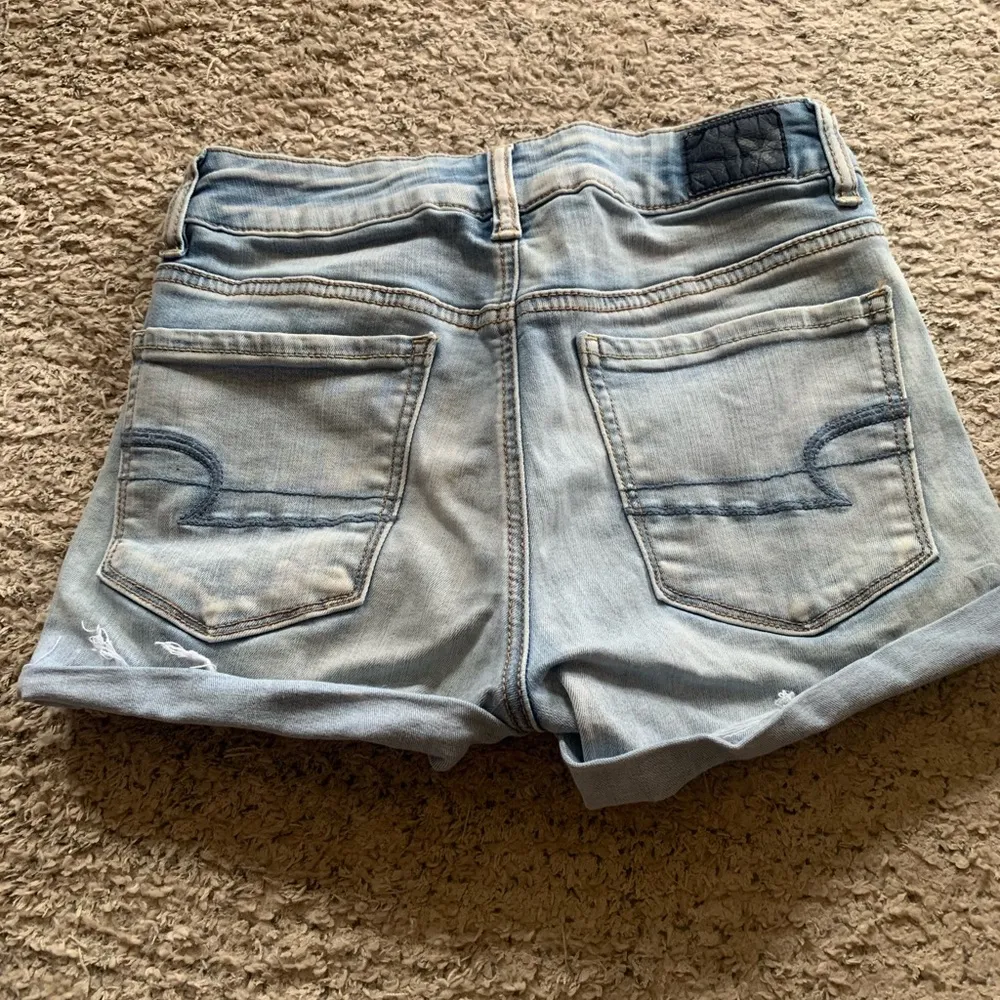 American Eagle Outfitters | Hi-Rise Shortie size 2 - Image 2