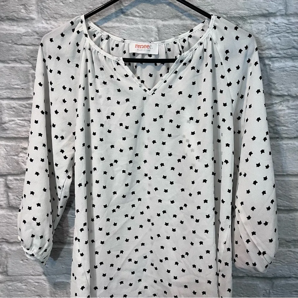 Renee C. Women’s Small Black & White V - Image 2