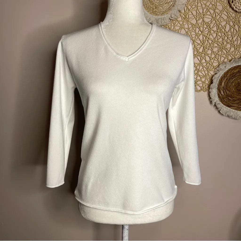 Milano Ultra Soft Lightweight 3/4 Sleeve V - Image 4