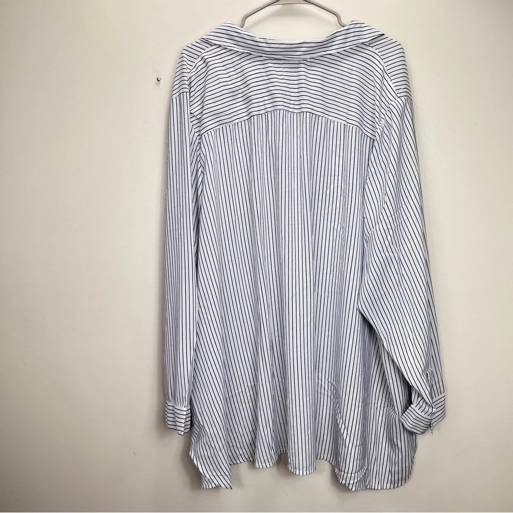 Catherines White Pinstripe‎ Breezeway Half-Zip Georgette Tunic Blouse Size 4X - Image 5