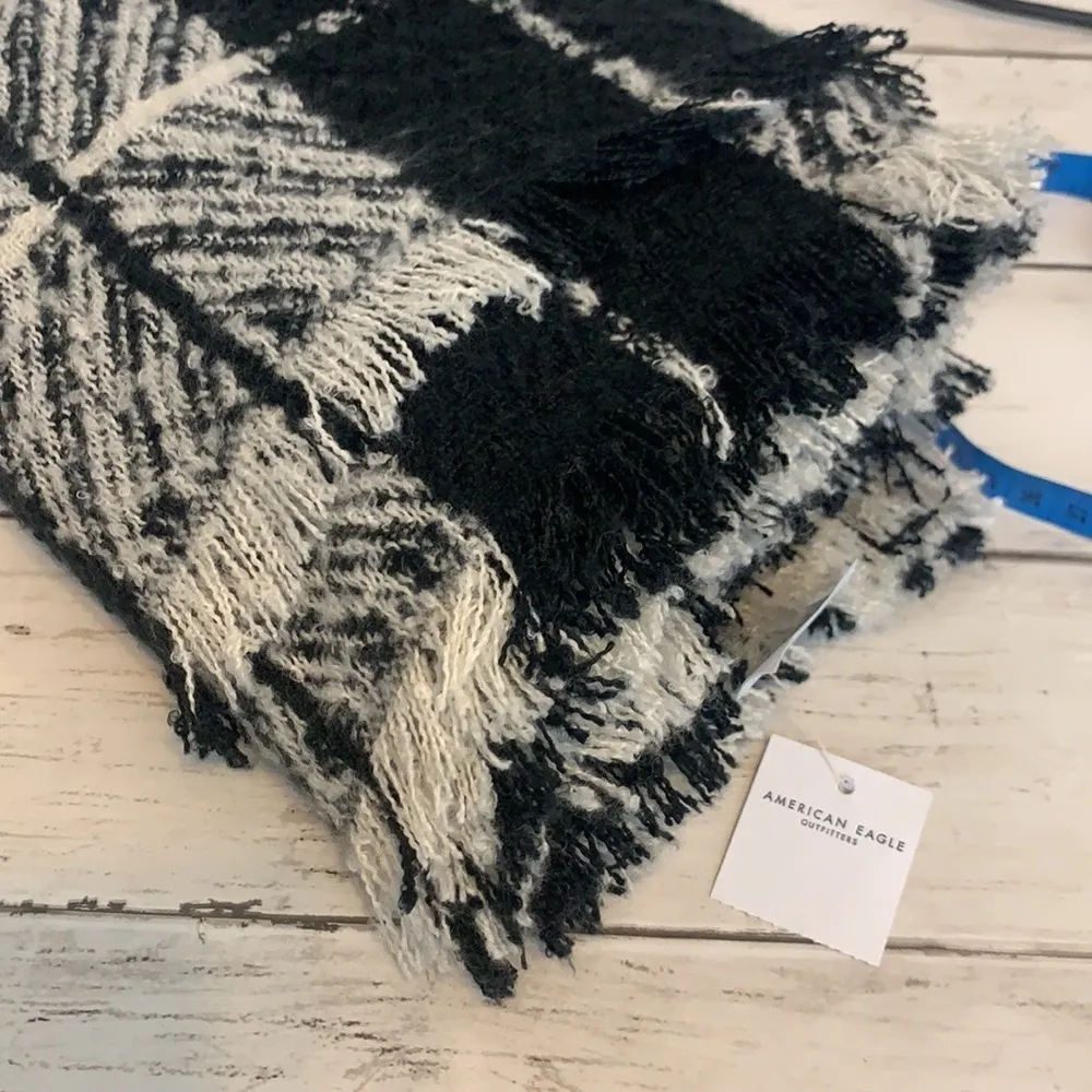 American Eagle AE Plaid Check Gingham Oversized Scarf Wrap Shawl Blanket - Image 6