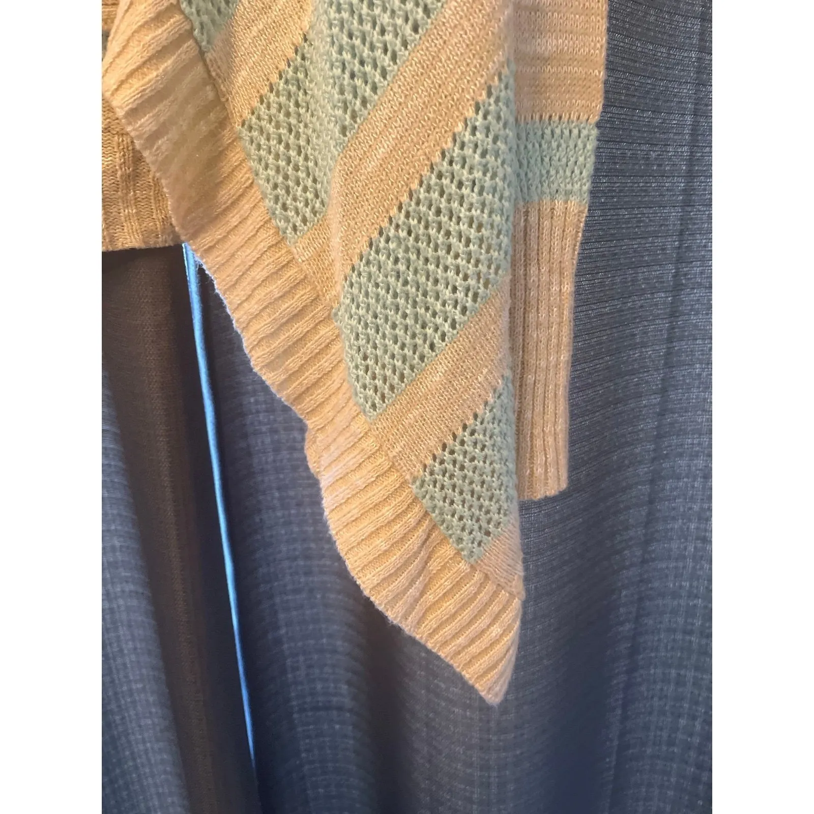 Cardigan‎ - Image 3