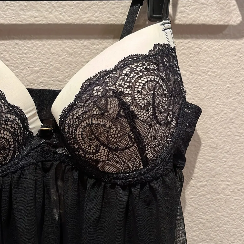 Jessica Simpson Black and Ivory underwire Babydoll Size Medium - Image 3