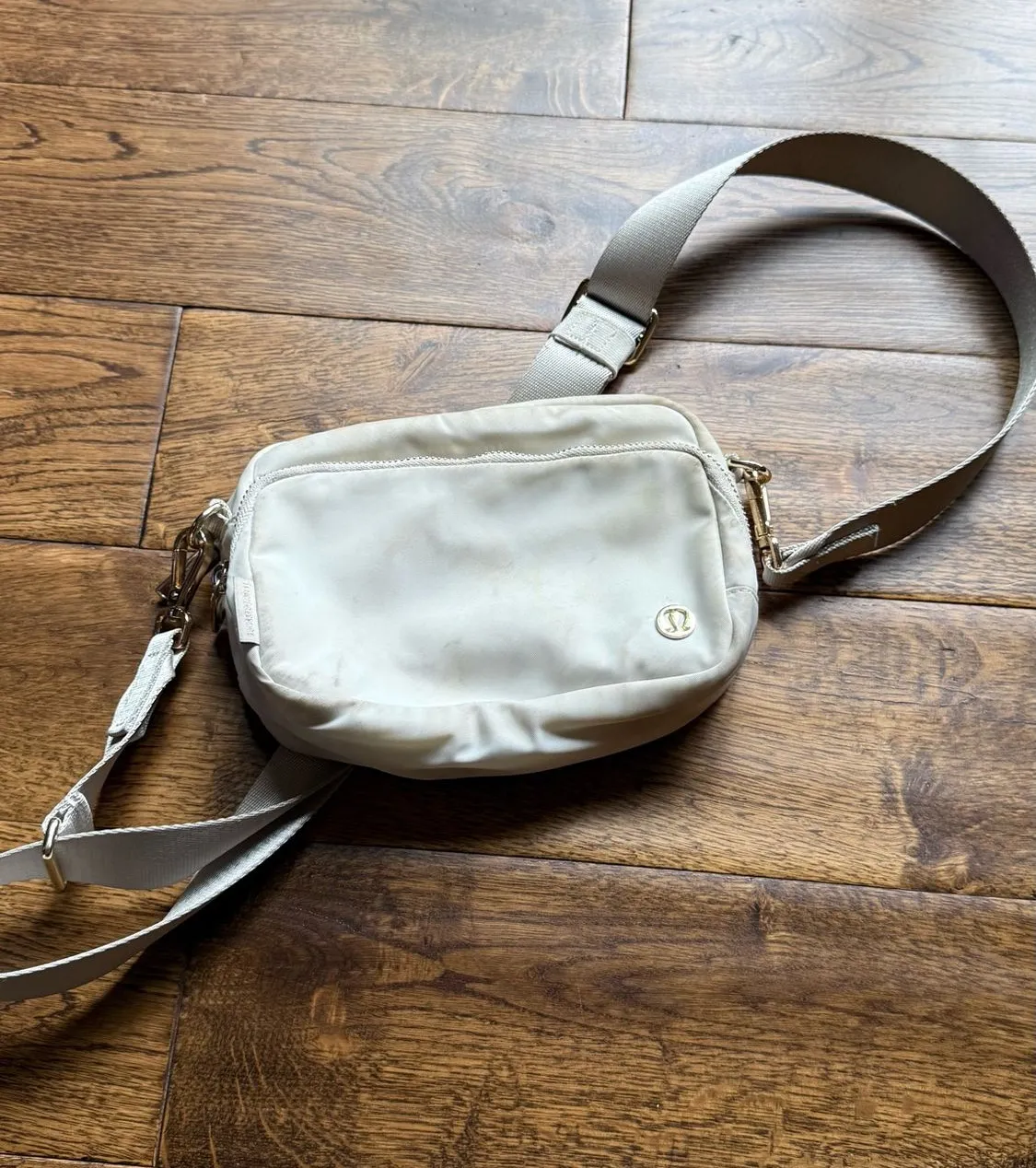 Lululemon crossbody bag White - $28 - From rylee