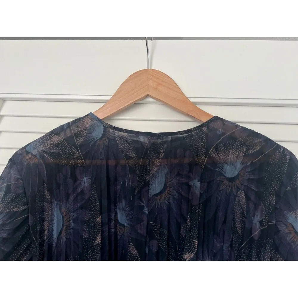 Vince Deco Pleated Blue Floral Blouse Top Lightweight Sheer Women's Small NWT - Image 7