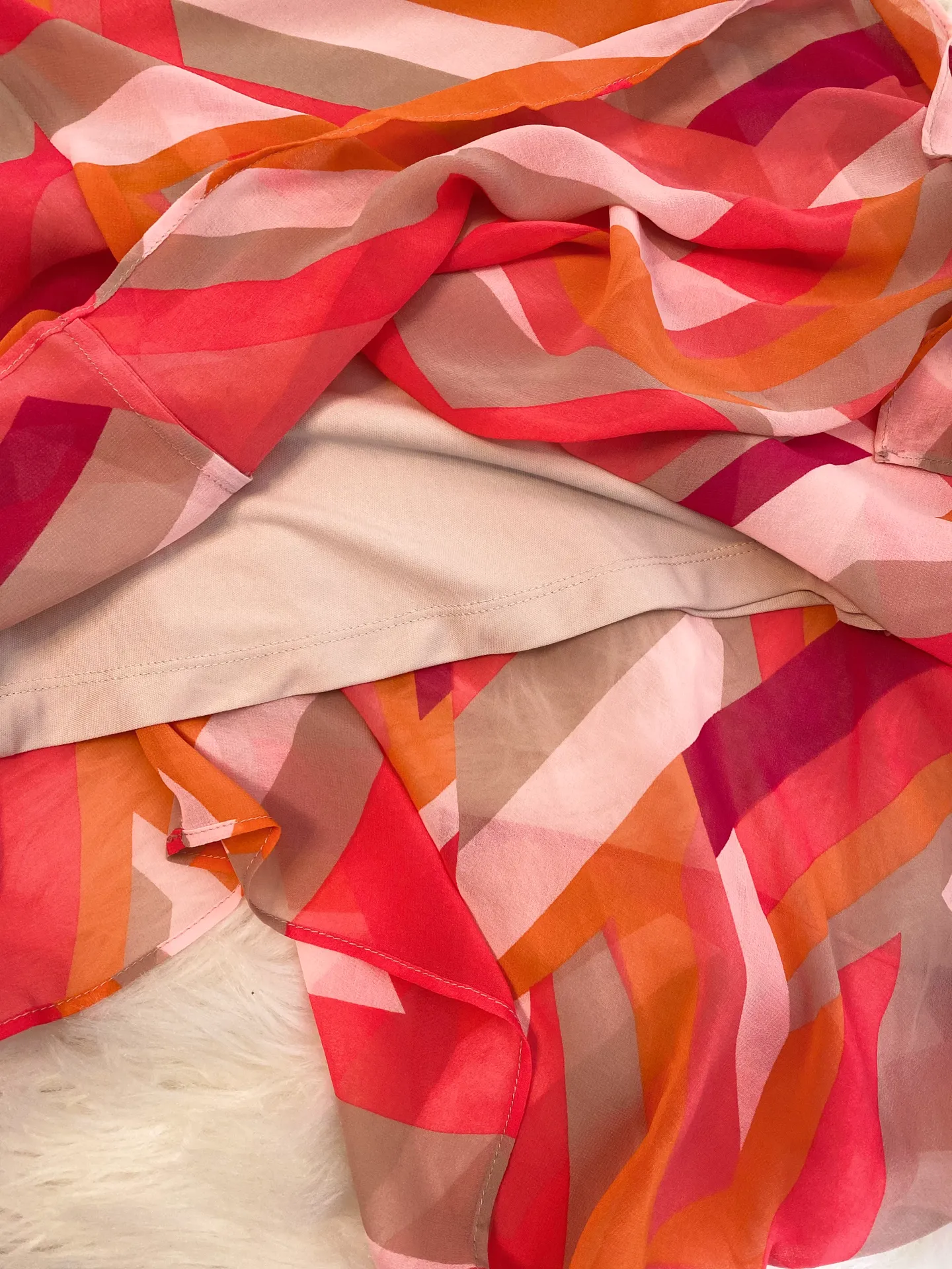 Calvin Klein Printed Asymmetrical Dress Size 14 - Image 13