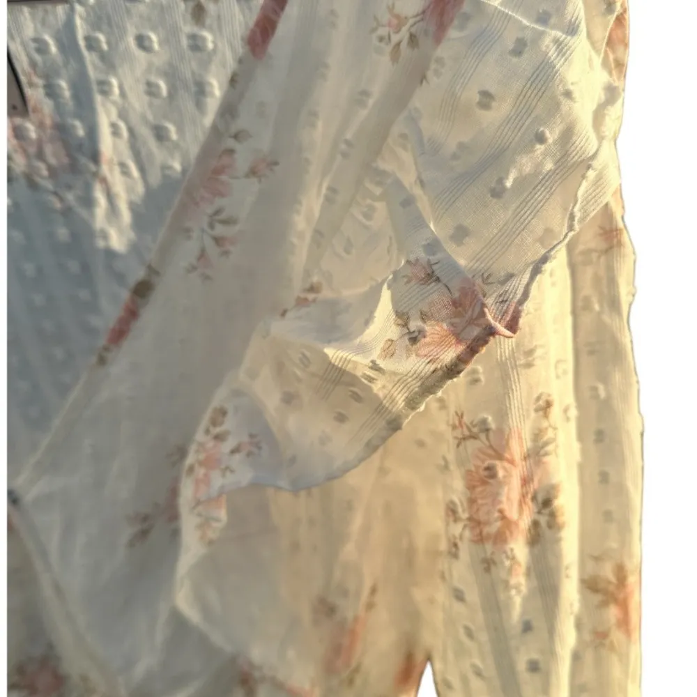 Premium BCBG Ruffle Sleeve Surplice Top 3/4 sleeves ,size M - Image 5