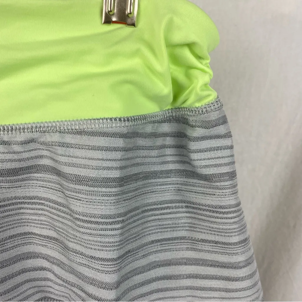 Lululemon Gray Striped Skirt Skort 10 - Image 5