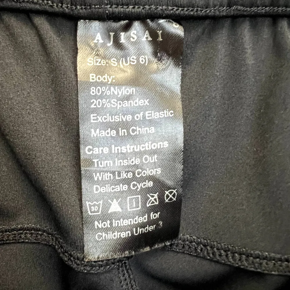 Black Straight Leg Travel Active Pants Stretch Comfortable Size Small - Image 4