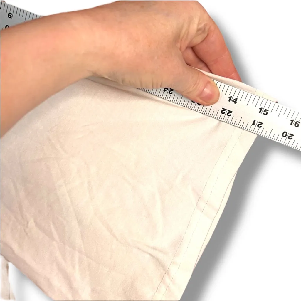 Women's Plus Size 28/30  T-shirt Ivory By Shein 15” Sleeve - Image 3