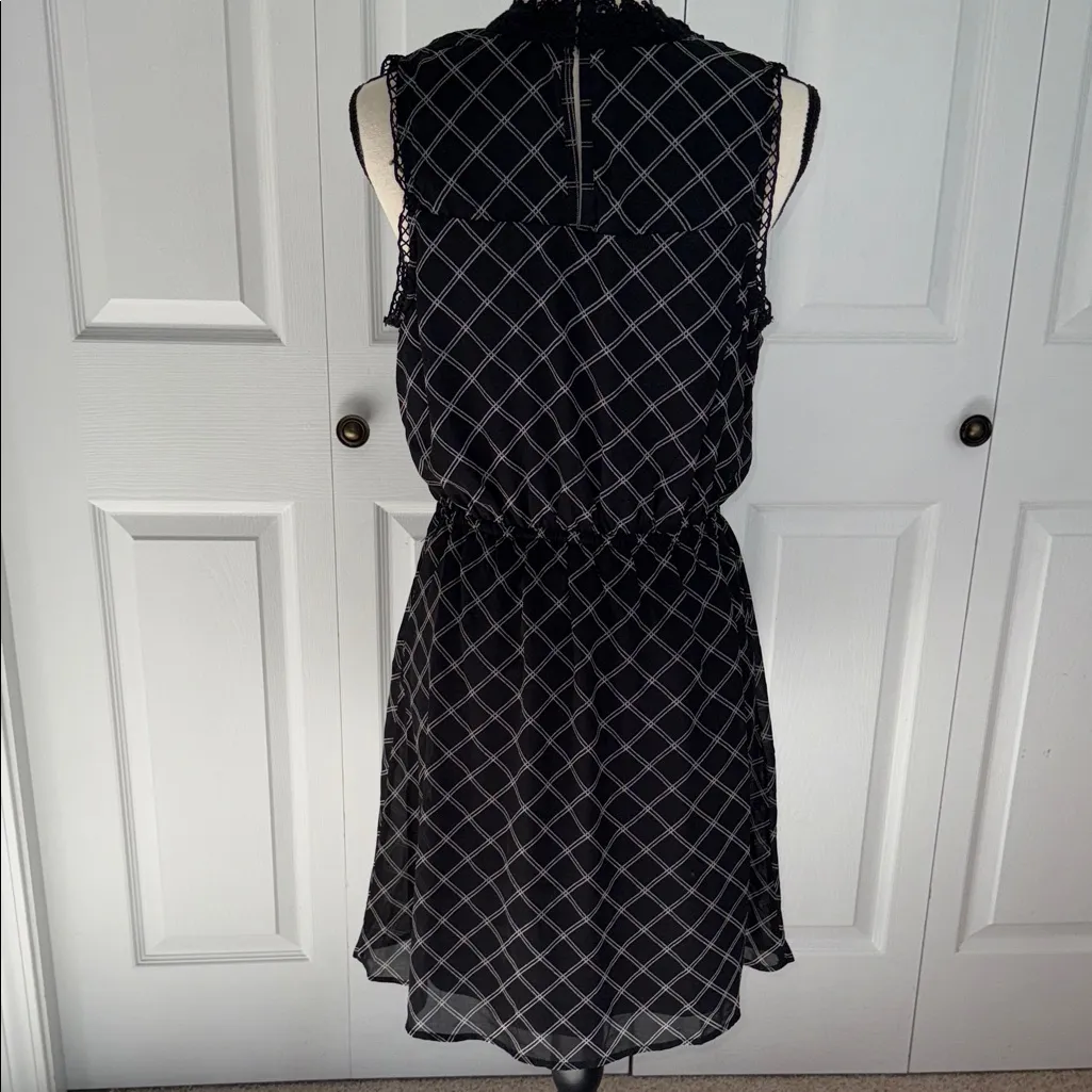 Maurices Black and White Grid sleeveless High neck Mini Dress‎ size Medium - Image 9