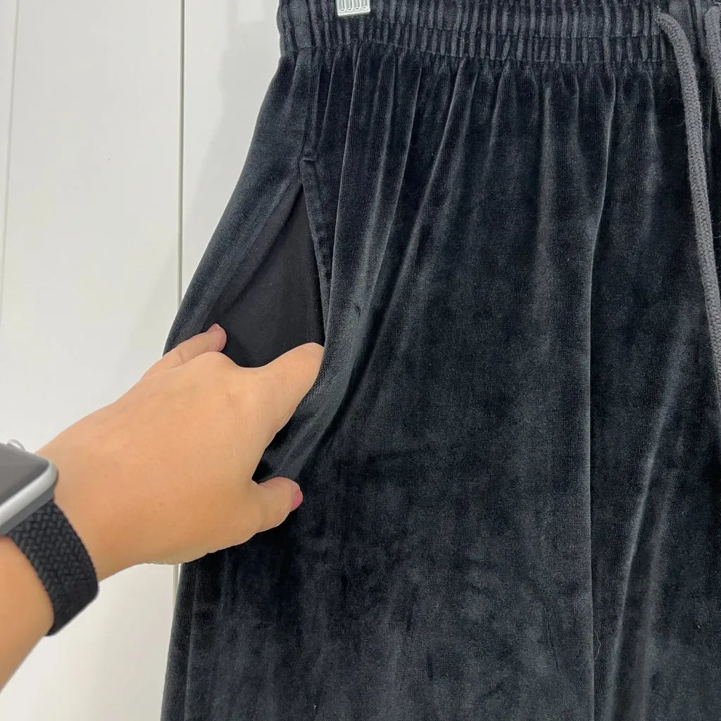 Victoria's Secret PINK Medium Black Y2K Velvet Wide Leg Pants with Pockets - Image 3