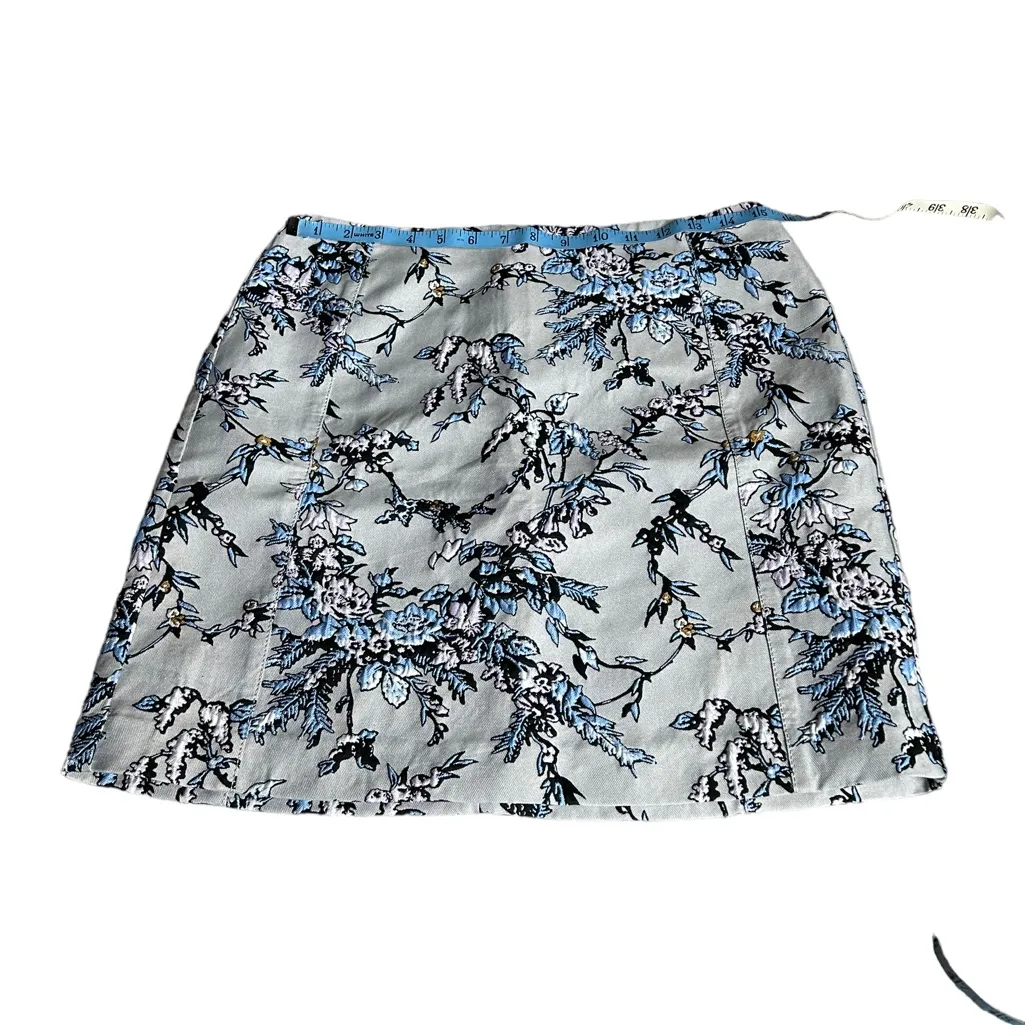 3/$15 LOFT textured floral skirt - Image 3
