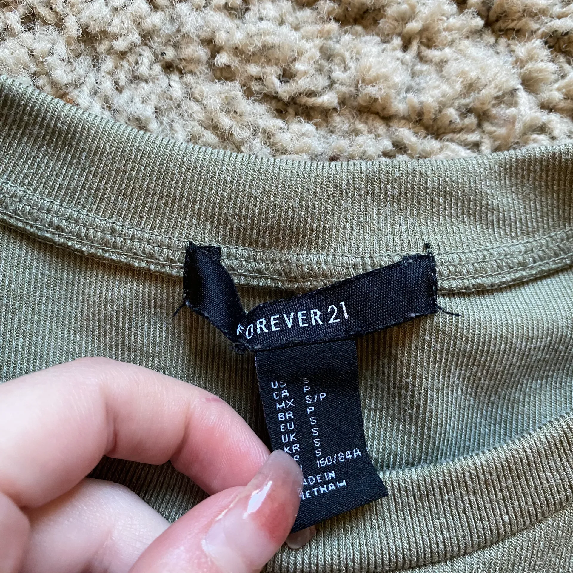 Green Short Sleeve Dress - Image 3