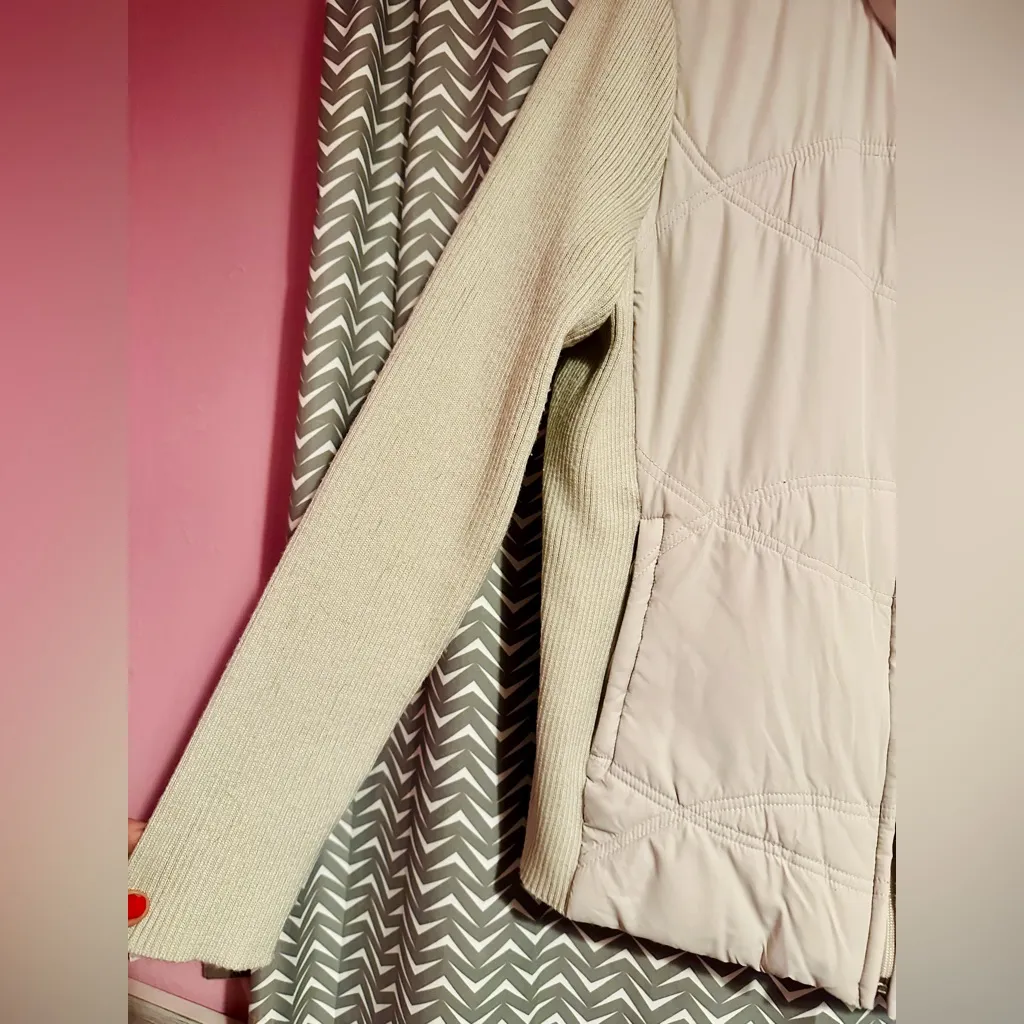 lucy | Quilted/Knitted Activewear Jacket, Size XL - Image 4