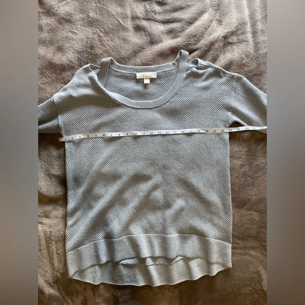 MICHAEL KORS Powder Cold Shoulder Women’s Pullover Sweater Sz L EUC - Image 7