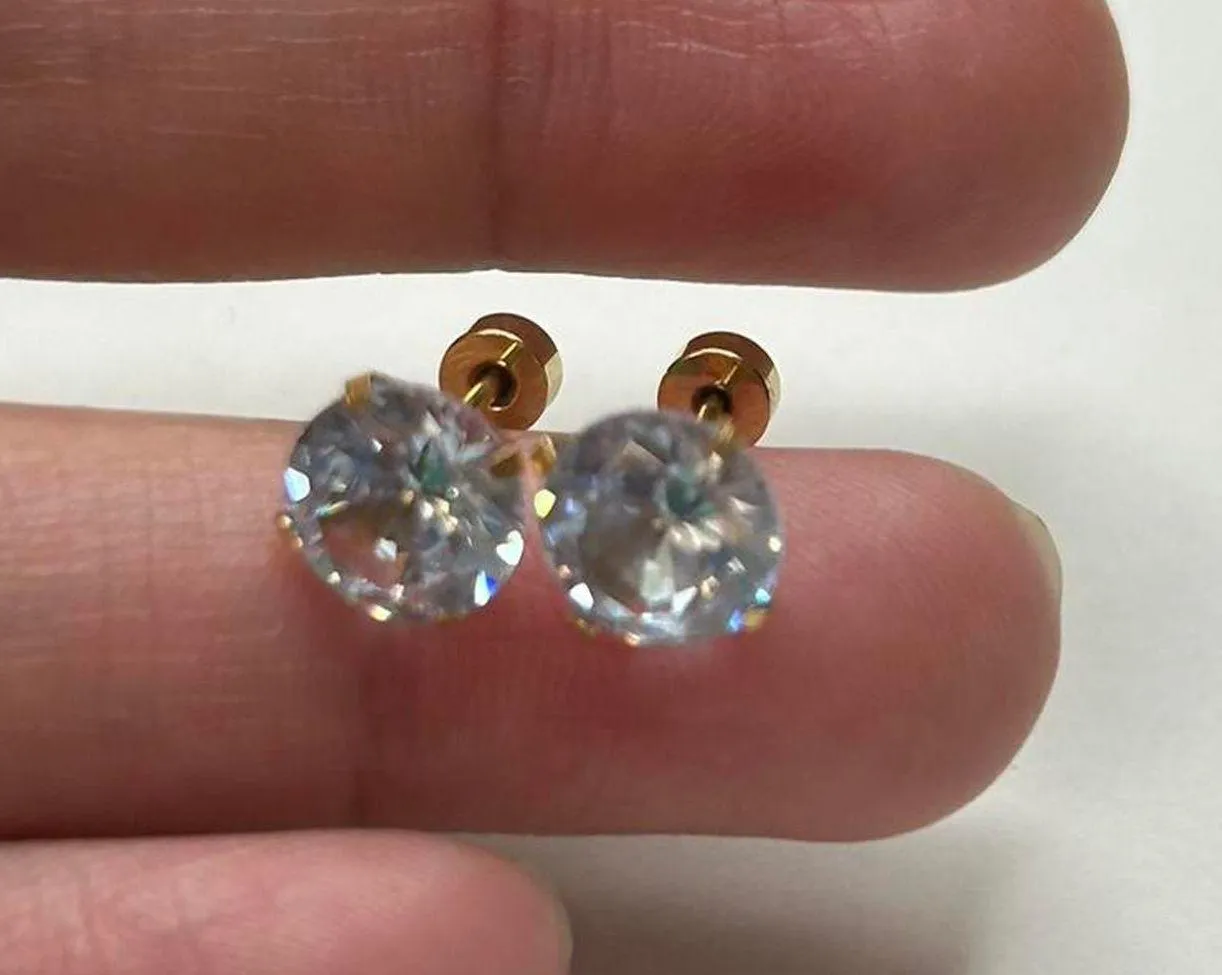 18k Gold Plated Round White Crystal Zircon 8mm Stud Earrings - Image 3
