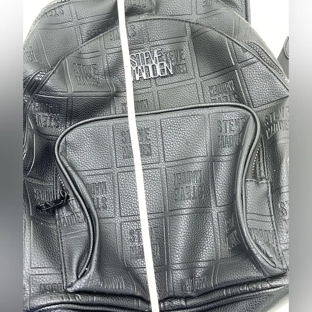 Steve Madden Black Backpack with coin bag - Image 6