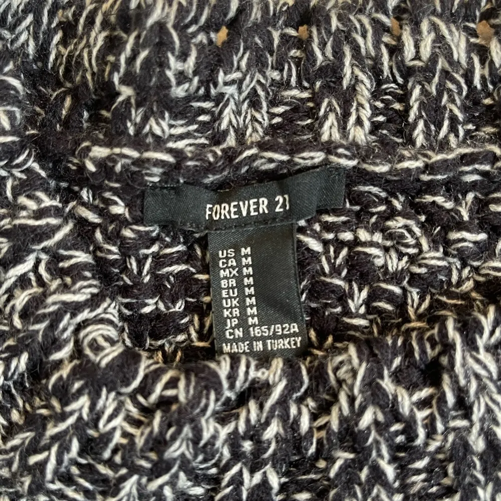 Marled black and white knit sweater.  Size Medium - Image 2