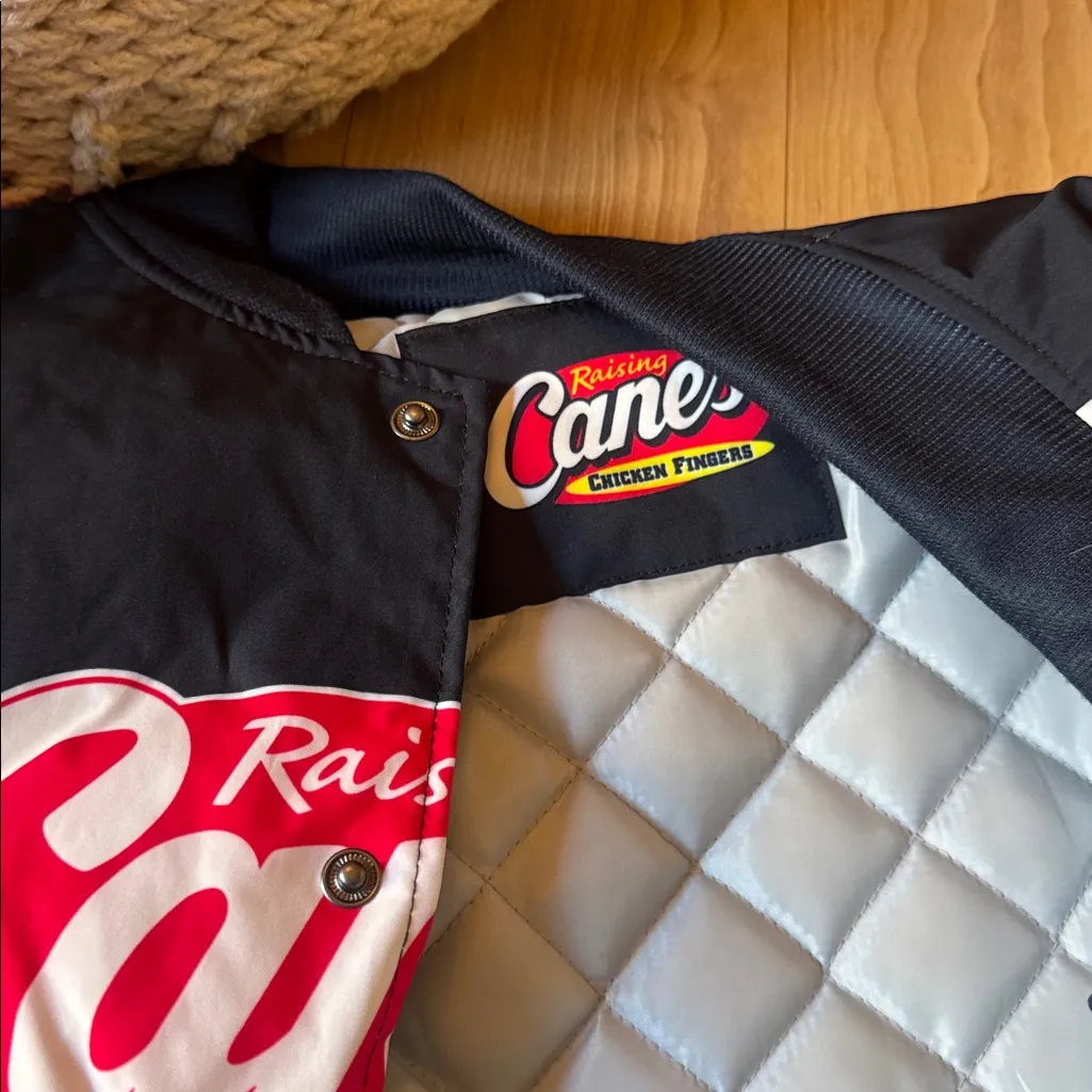 Raising Canes Jacket Red Size M - Image 3