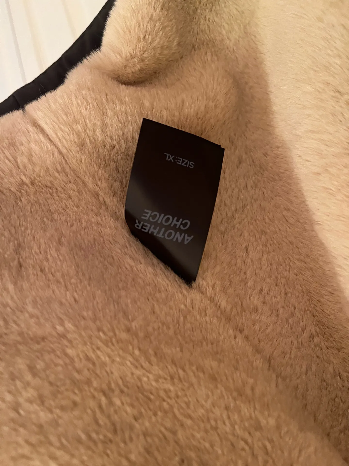 Another choice brand winter coat from Amazon  - Image 3