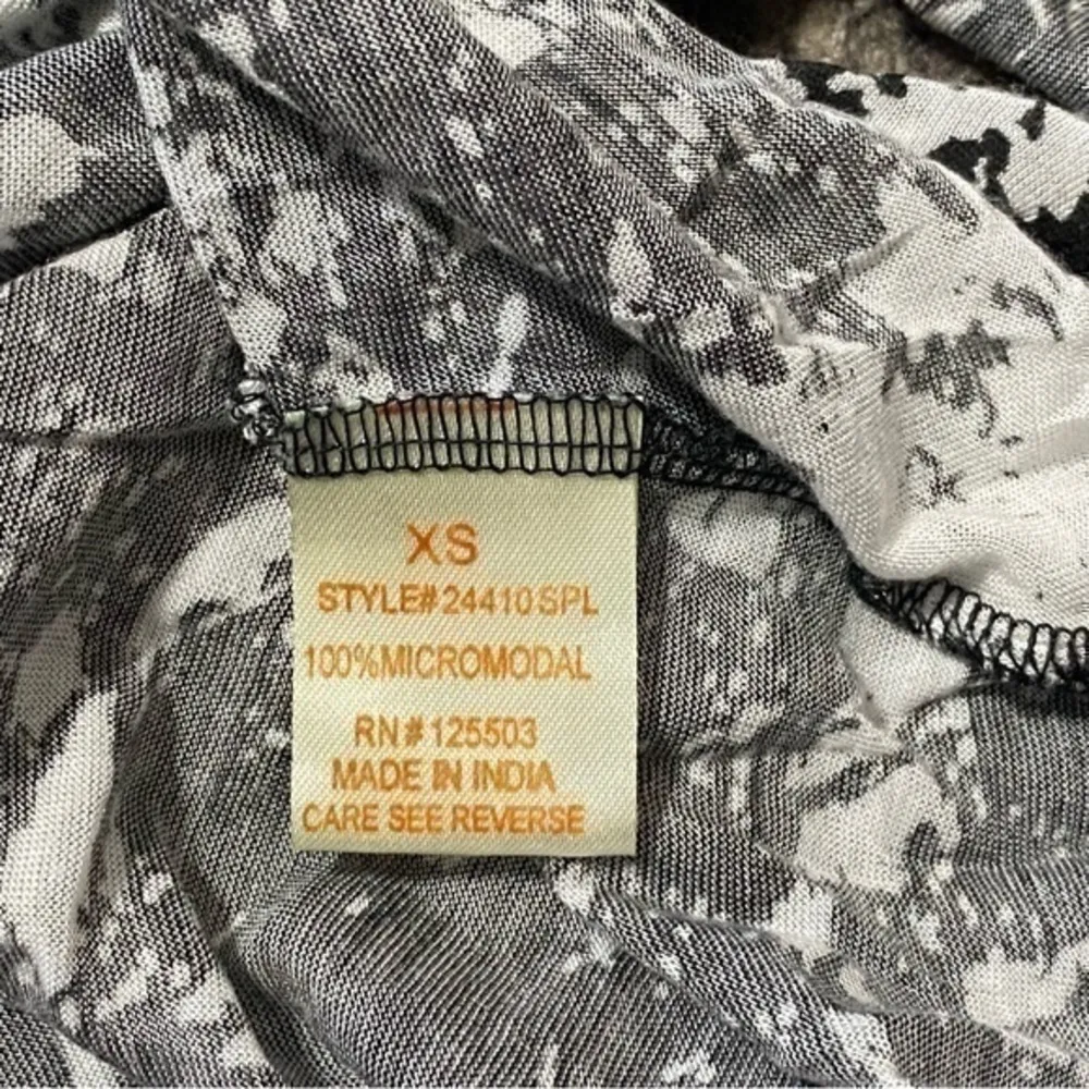 Torn by Ronny Kobo Women’s Size XS Black White Marble Racerback Tank Top - Image 6