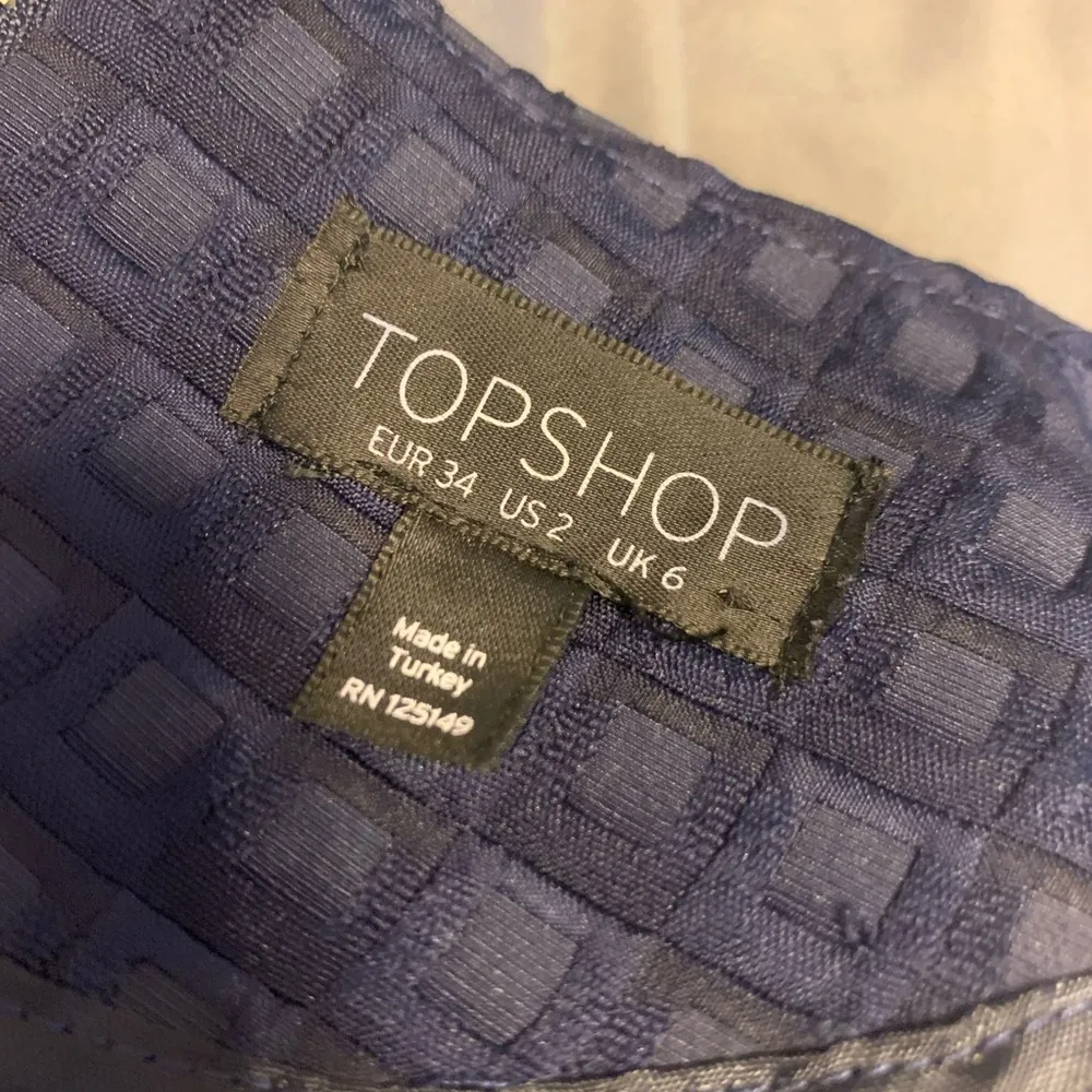 Topshop | Navy Blue Structured Crop Top XS - Image 6