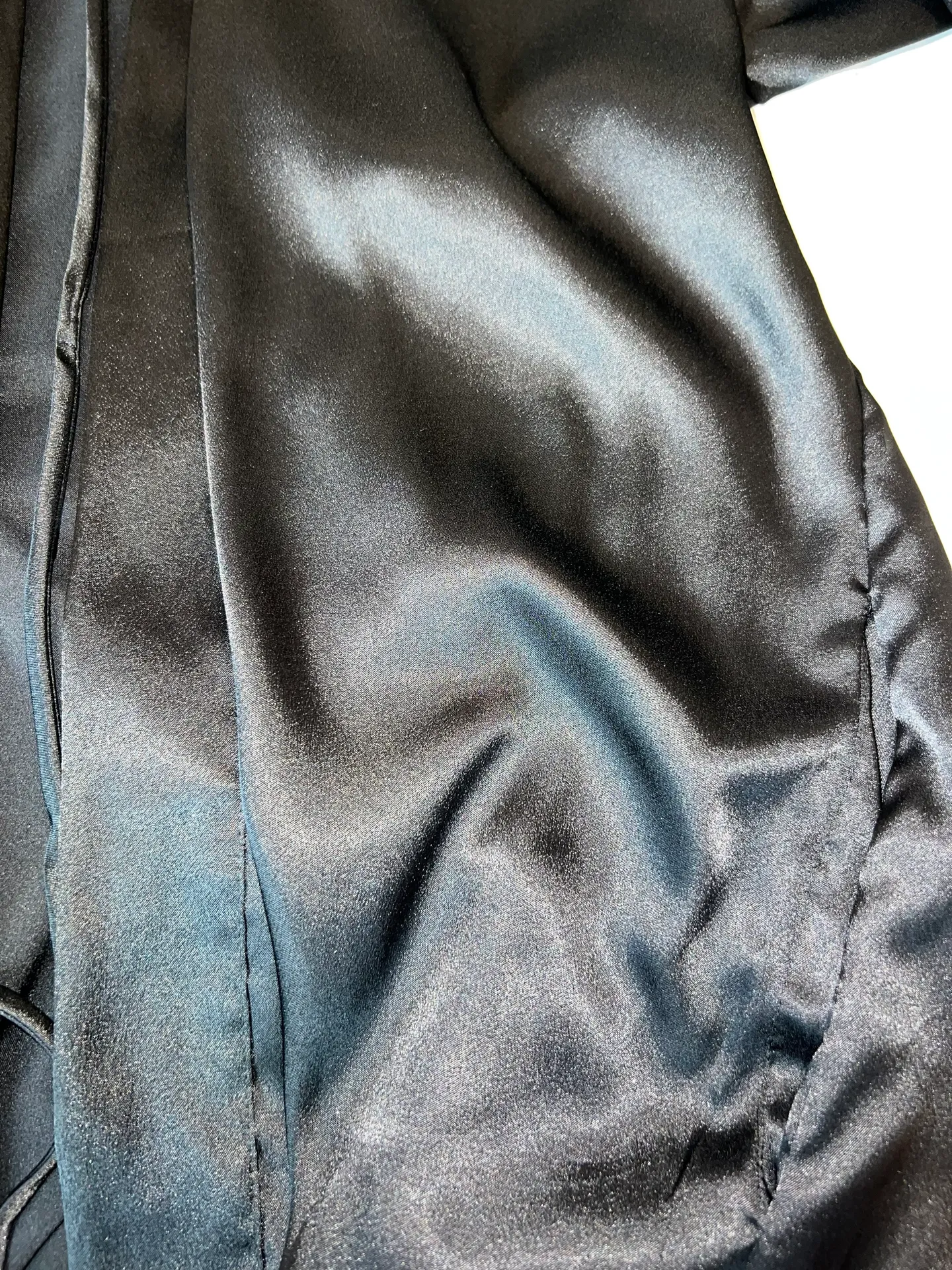 Victoria's Secret Victoria Secret Silk Robe - Image 3